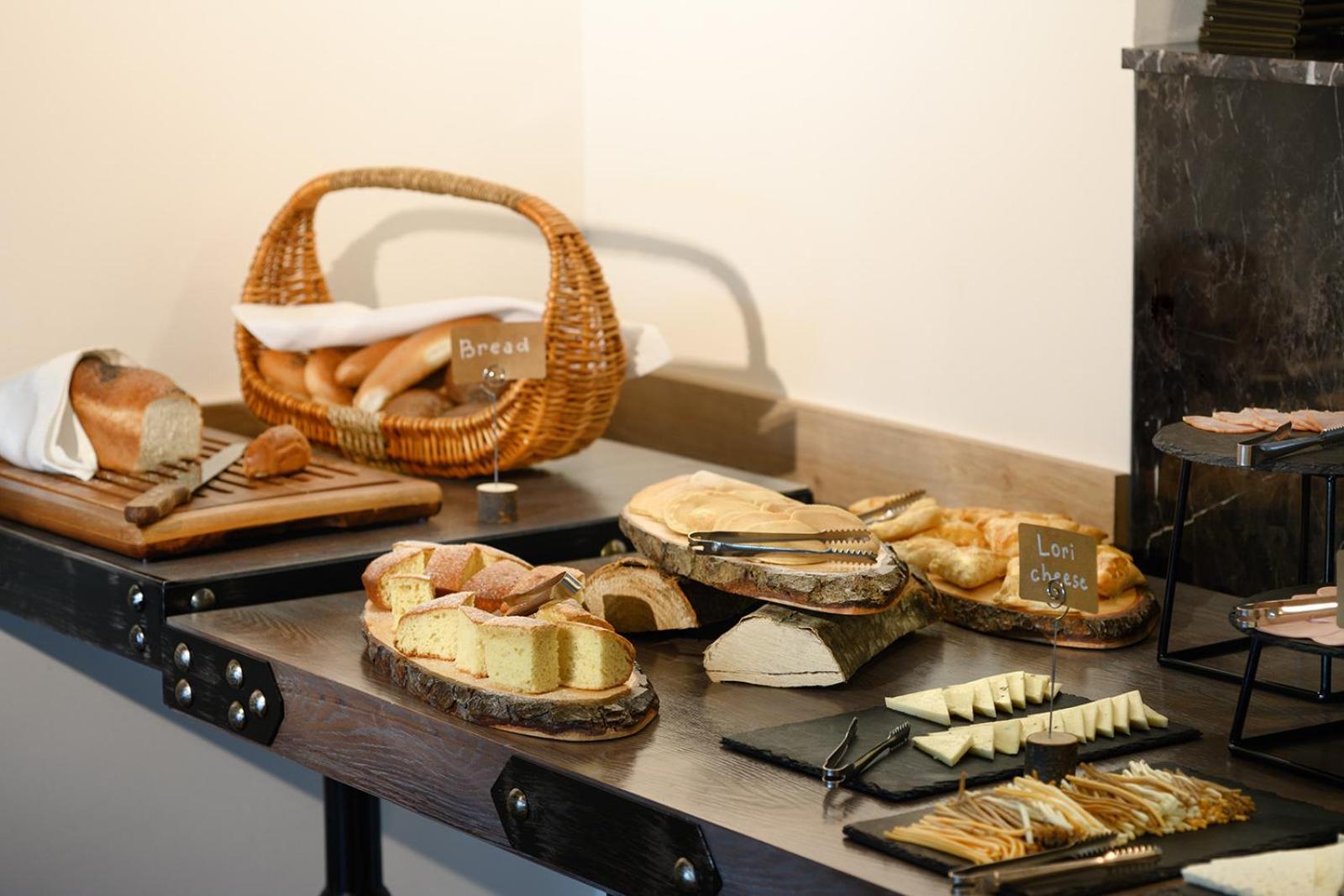 Aurora Resort, Tsaghkadzor Ngoại thất bức ảnh