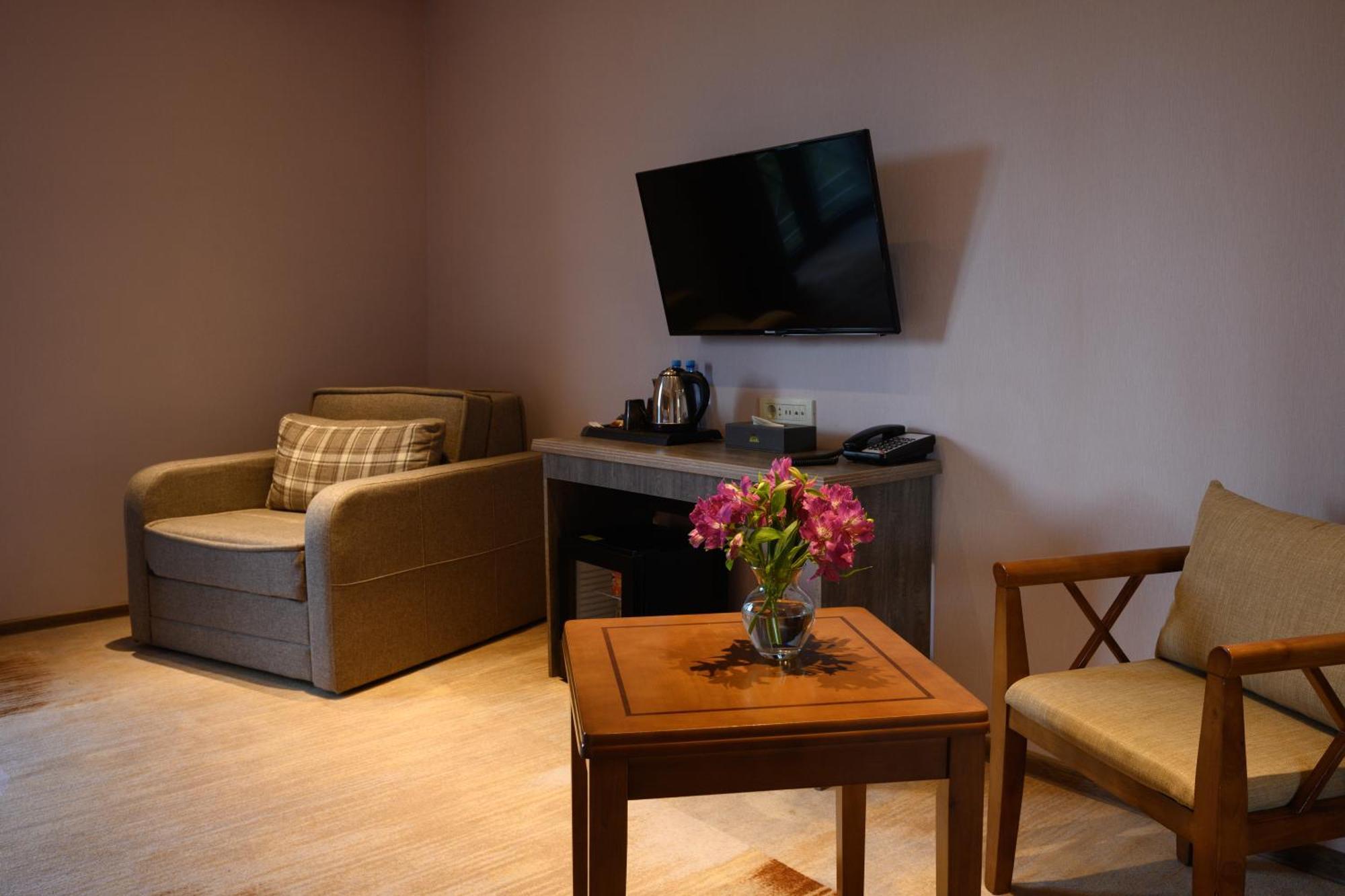 Aurora Resort, Tsaghkadzor Ngoại thất bức ảnh